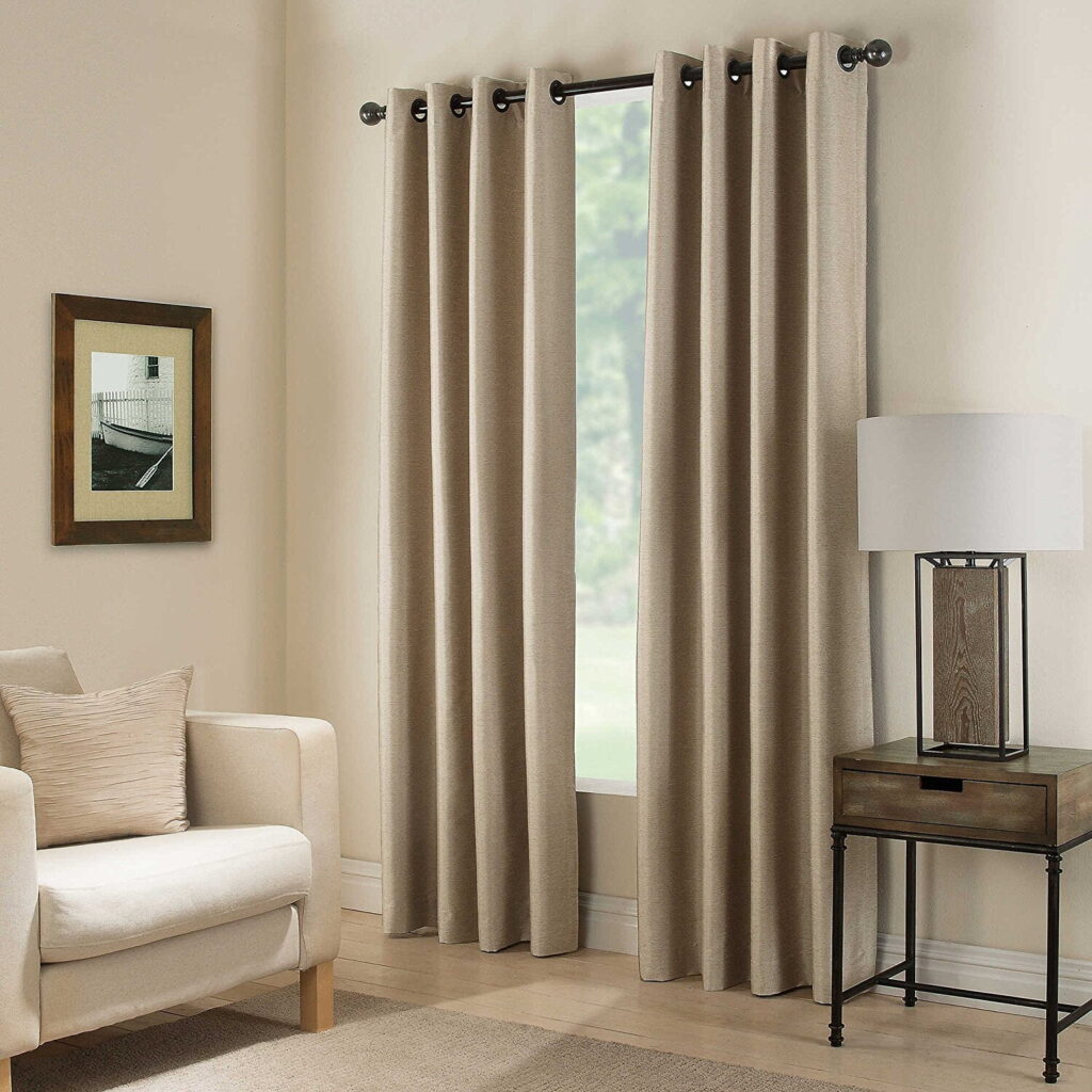 Discover how a bespoke curtain design service in Dubai transforms your home with custom-made curtains, premium fabrics, and expert styling. Perfect for villas, apartments, and hotels seeking both comfort and elegance.