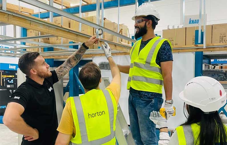 Best Office Renovation Company in UAE offering modern workspace design and renovation services